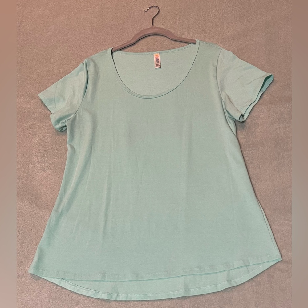 Lularoe Classic T Aqua Size L NWOT